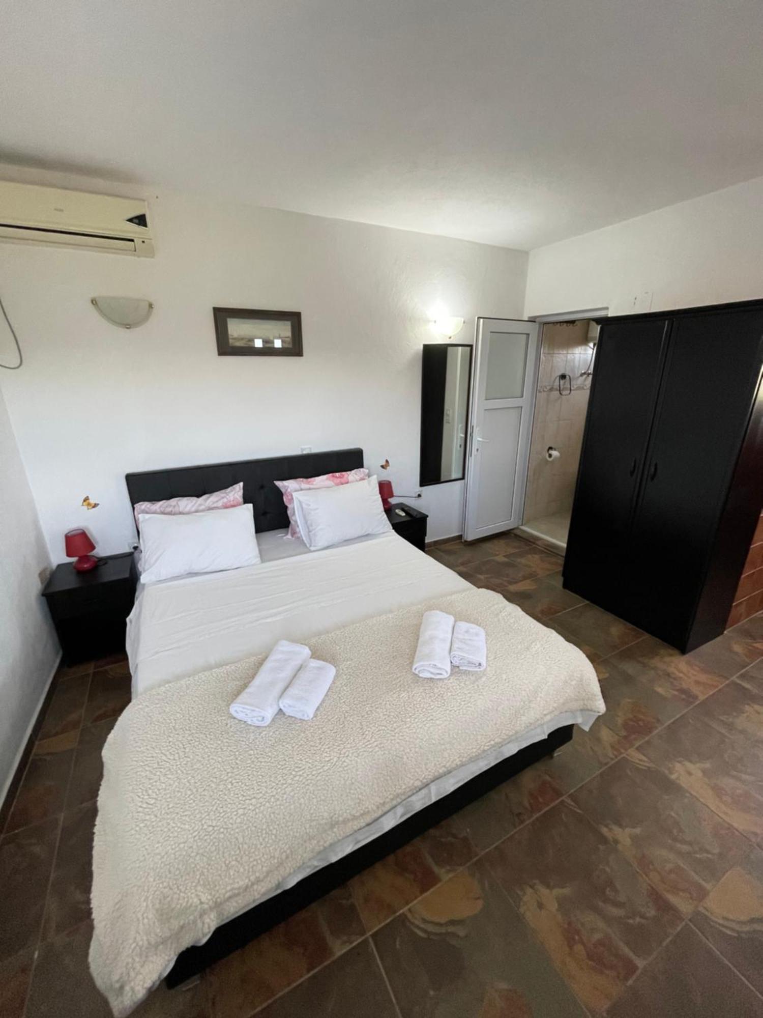 Lux Sereno Village Ulcinj Exteriör bild