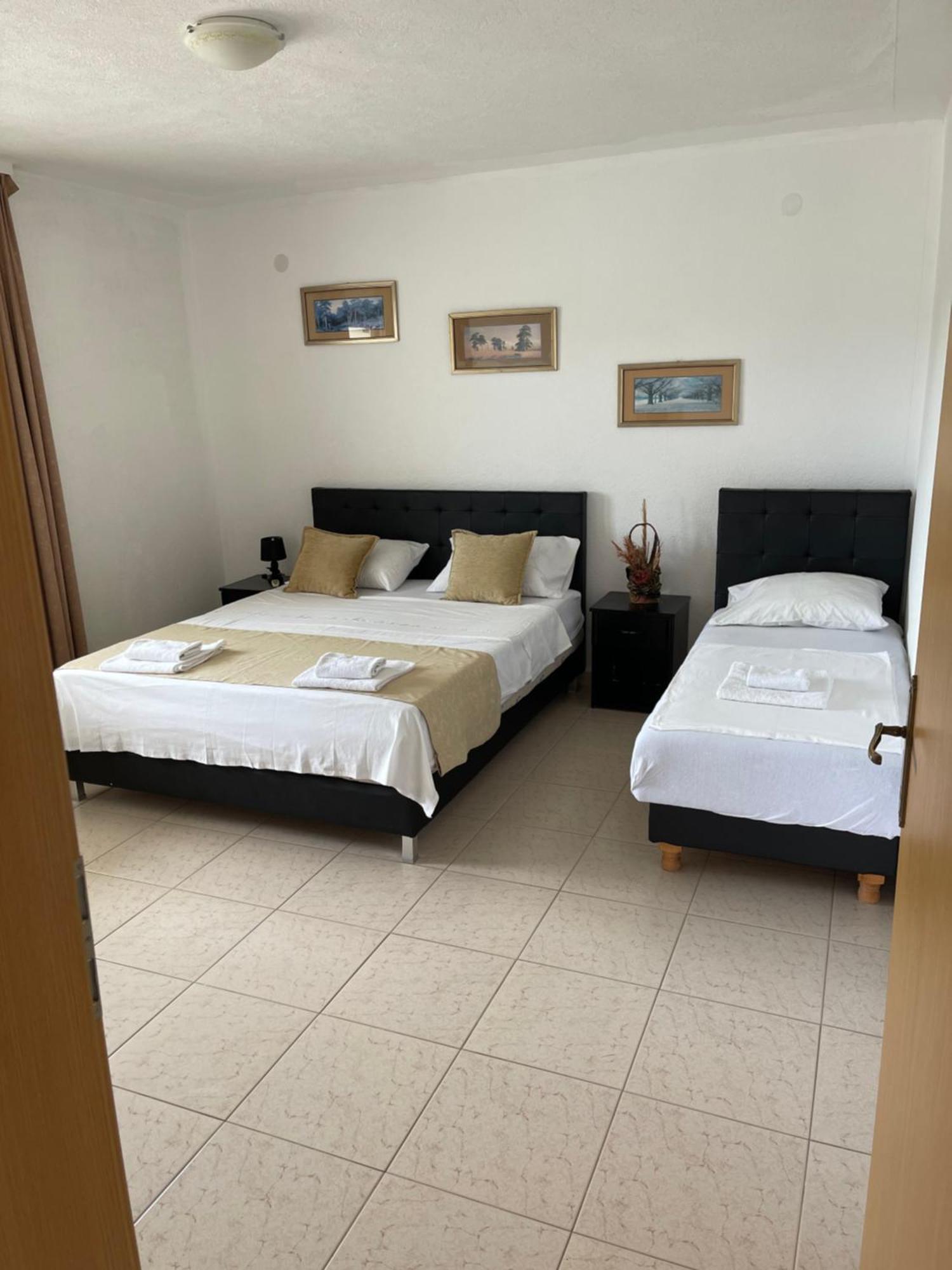 Lux Sereno Village Ulcinj Exteriör bild