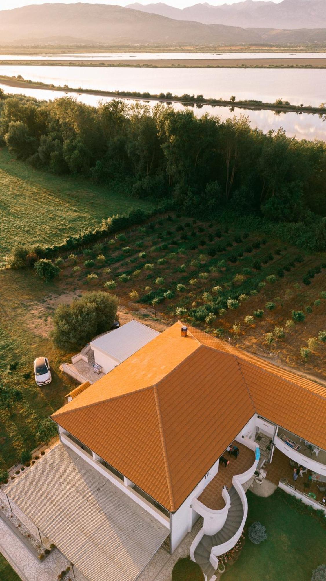Lux Sereno Village Ulcinj Exteriör bild